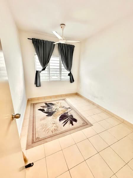 Apartment for Sale at Serunai - Zaimah Zamri - Bedroom - PropertyGuru.com.my