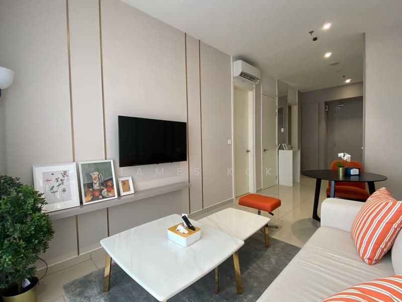 Servis Apartment untuk Disewa di Hill10 Residence @ i-City - James Kok - Living Room - PropertyGuru.com.my