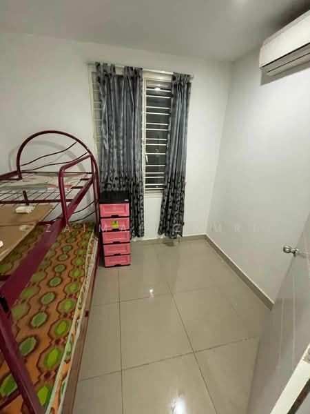 Service Residence for Sale at Menara U2 - Zaimah Zamri - Bedroom - PropertyGuru.com.my