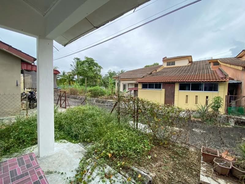1-storey Terraced House for Sale in Bandar Tasik Puteri (Rawang) - Nur Hanizah - Exterior - PropertyGuru.com.my