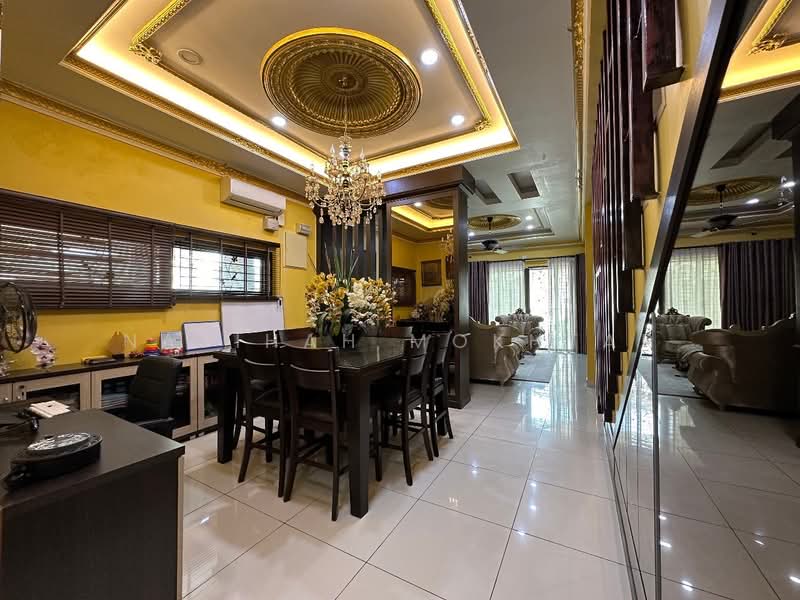 Bungalow for Sale in Puncak Alam (Selangor) - Najihah Mokhtar - Living Room - PropertyGuru.com.my