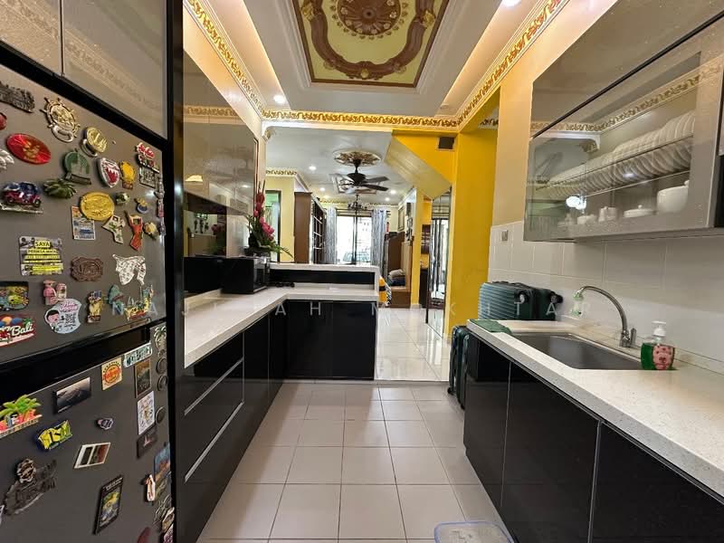Bungalow for Sale in Puncak Alam (Selangor) - Najihah Mokhtar - PropertyGuru.com.my