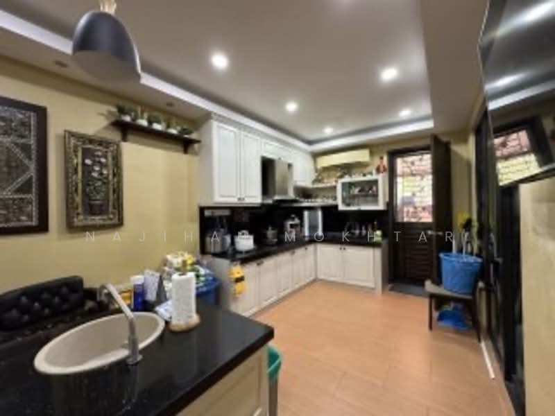 Bungalow for Sale in Puncak Alam (Selangor) - Najihah Mokhtar - PropertyGuru.com.my