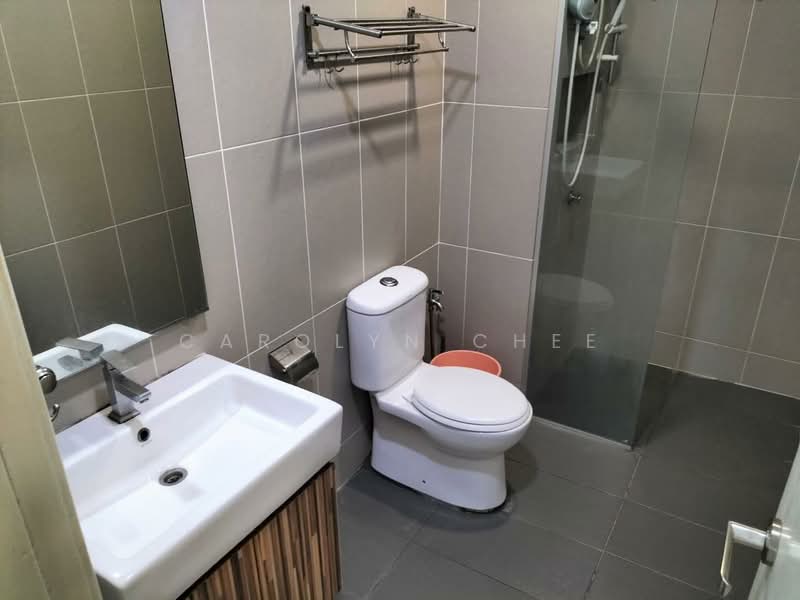Kondominium untuk Disewa di Cristal Serin Residence - Carolyn Chee - Bathroom - PropertyGuru.com.my