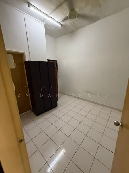 2-storey Terraced House for Sale in Bandar Puteri Klang (Klang) - Zaidah Ahmad - Interior - PropertyGuru.com.my