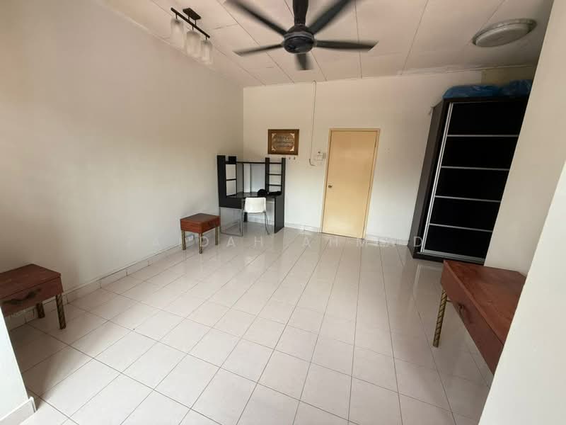 2-storey Terraced House for Sale in Bandar Puteri Klang (Klang) - Zaidah Ahmad - Interior - PropertyGuru.com.my