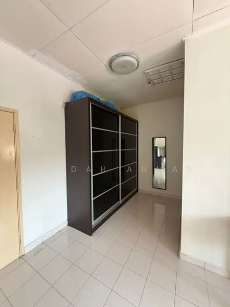 2-storey Terraced House for Sale in Bandar Puteri Klang (Klang) - Zaidah Ahmad - Interior - PropertyGuru.com.my