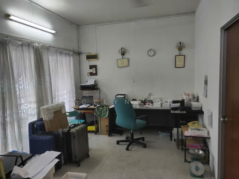 Taman Bukit Anggerik untuk Untuk Dijual - RM 705,000, Feb 2026 - Study - PropertyGuru.com.my