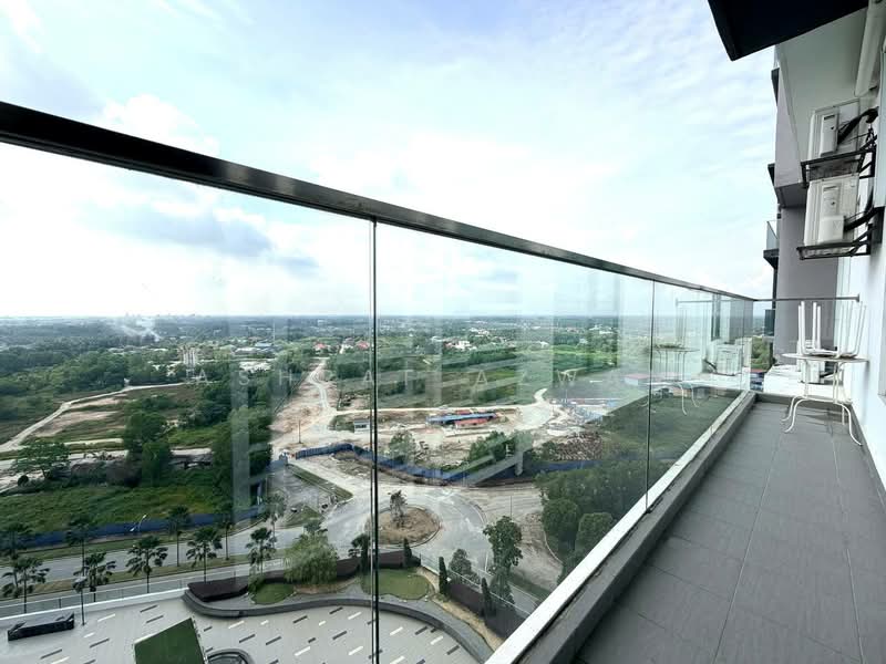 Service Residence for Sale at Maple Residences @ Bandar Bestari Klang - Ashraf Azwan - Balcony - PropertyGuru.com.my
