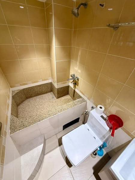 Condominium for Rent at Prima 16 (Prima Sixteen) - Eddy Lee - Bathroom - PropertyGuru.com.my