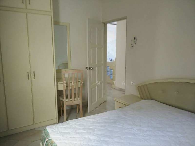 Townhouse for Rent in Tanjung Bungah (Penang) - Kelvin Tan - Bedroom - PropertyGuru.com.my