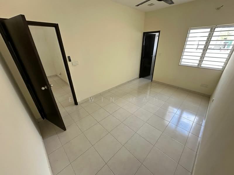 2-storey Terraced House for Sale in Rawang (Selangor) - Elwin Mah - Interior - PropertyGuru.com.my