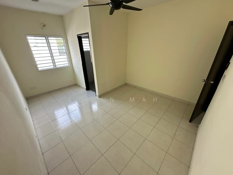 2-storey Terraced House for Sale in Rawang (Selangor) - Elwin Mah - Interior - PropertyGuru.com.my
