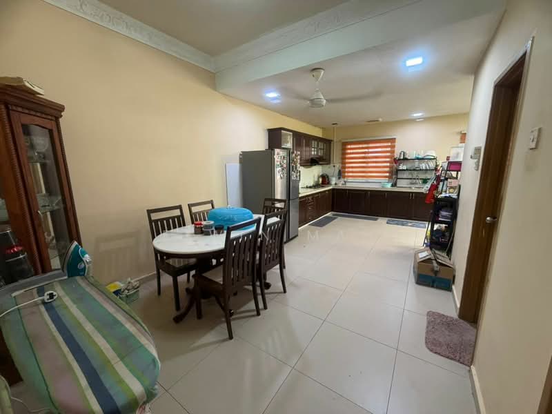 2-storey Terraced House for Sale in Saujana Rawang (Rawang) - Elwin Mah - Kitchen - PropertyGuru.com.my