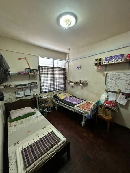 Flat for Sale at Taman Paya Terubong - Danial Mohd Zaki - Bedroom - PropertyGuru.com.my