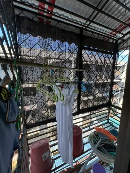 Flat for Sale at Taman Paya Terubong - Danial Mohd Zaki - Balcony - PropertyGuru.com.my