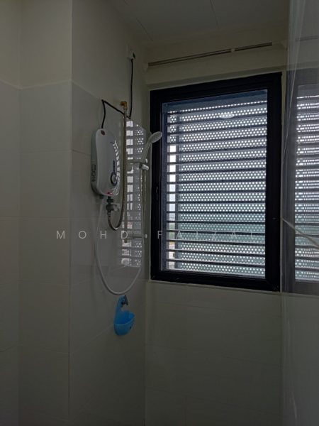 Core Soho Suite untuk Untuk Dijual - RM 250,000, Mac 2026 - Bathroom - PropertyGuru.com.my