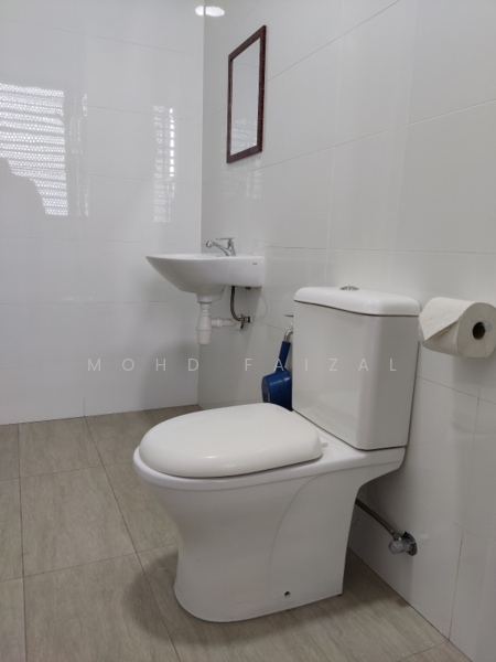 Core Soho Suite untuk Untuk Dijual - RM 250,000, Mac 2026 - Bathroom - PropertyGuru.com.my