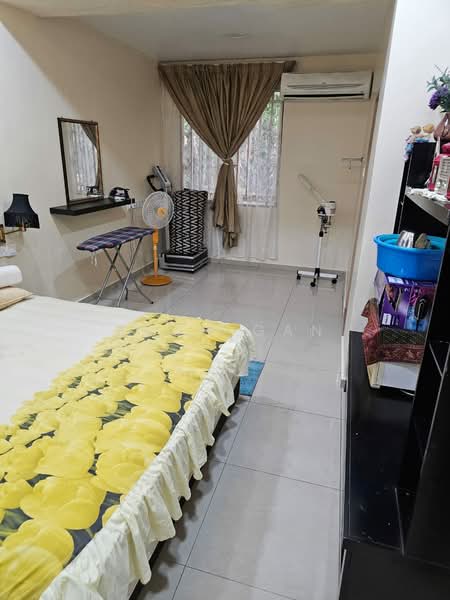3-storey Terraced House for Sale in Brickfields (Kuala Lumpur) - Zach Gan - Bedroom - PropertyGuru.com.my