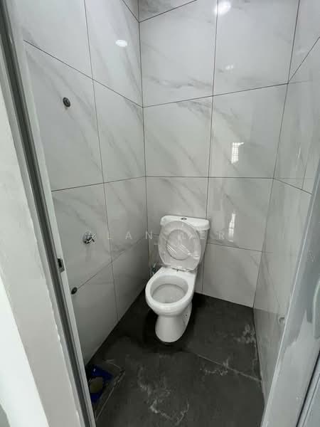 2-storey Terraced House for Sale in Kota Masai (Pasir Gudang) - Alan Ler - Bathroom - PropertyGuru.com.my