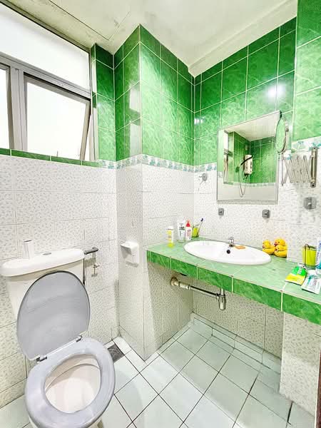 Apartment for Sale at Permata Heights Apartment - Hasliza Hassan - Bathroom - PropertyGuru.com.my