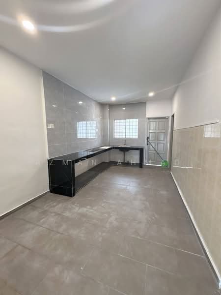 Taman Sri Sentosa untuk Untuk Dijual - RM 450,000, Feb 2026 - Kitchen - PropertyGuru.com.my