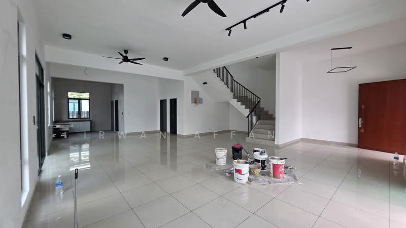 Semi-Detached House for Rent in Klang (Selangor) - Irwan Affandi - Living Room - PropertyGuru.com.my
