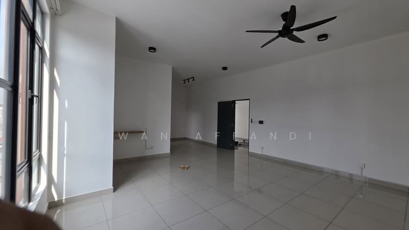 Semi-Detached House for Rent in Klang (Selangor) - Irwan Affandi - Living Room - PropertyGuru.com.my