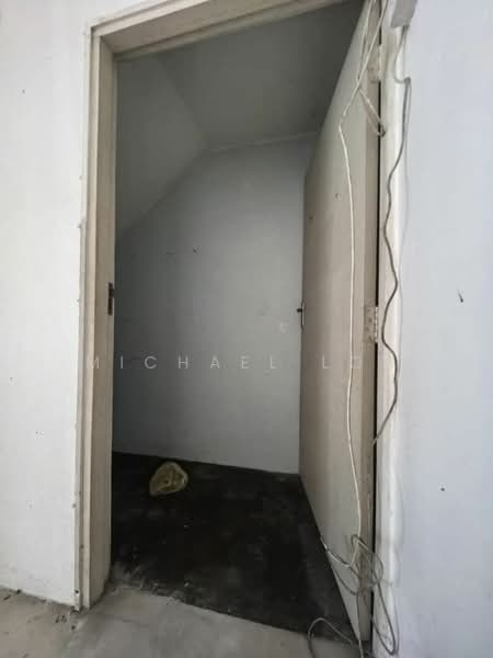 Untuk Dijual - Menglembu