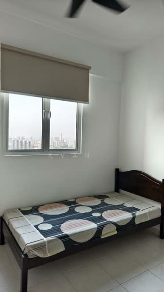 Flat for Rent at IDEAL RESIDENCY - Evan . - Bedroom - PropertyGuru.com.my