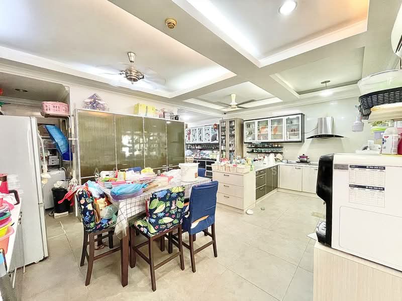 2.5-storey Terraced House for Sale in Taman Mutiara Indah (Puchong) - Hasliza Hassan - Kitchen - PropertyGuru.com.my