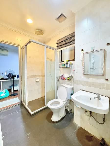 2.5-storey Terraced House for Sale in Taman Mutiara Indah (Puchong) - Hasliza Hassan - Bathroom - PropertyGuru.com.my