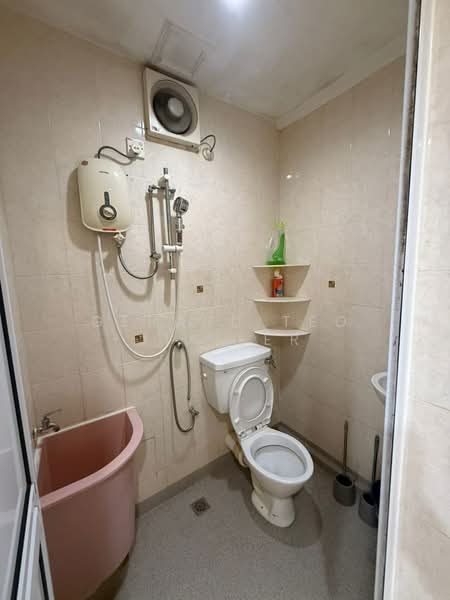 Apartment for Rent at Gambier Heights - Gerard Teo Jia Ler - Bathroom - PropertyGuru.com.my