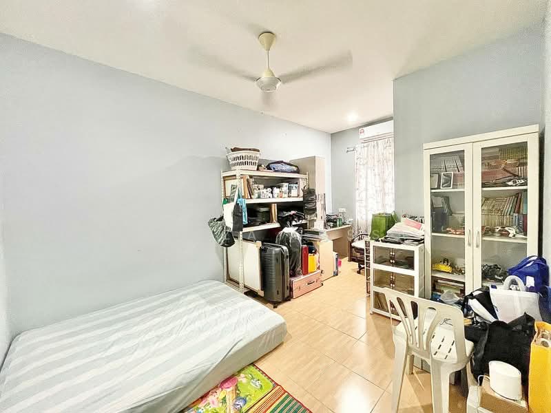 2-storey Terraced House for Sale in Taman Mutiara Indah (Puchong) - Hasliza Hassan - Bedroom - PropertyGuru.com.my