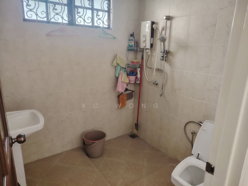 Bungalow for Sale in Kota Damansara (Selangor) - KC Wong - Bathroom - PropertyGuru.com.my