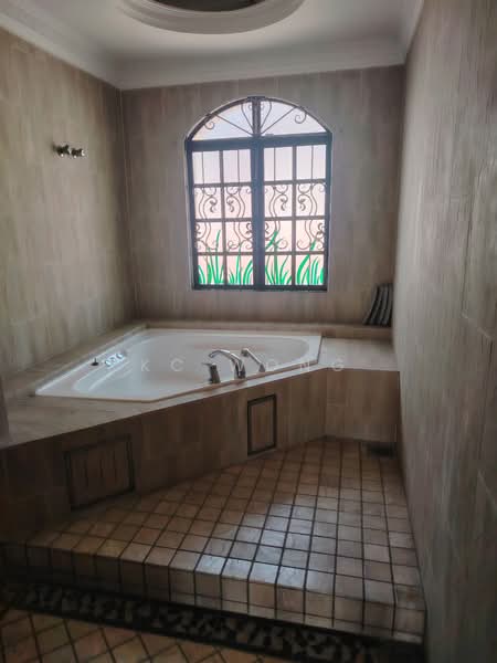 Bungalow for Sale in Kota Damansara (Selangor) - KC Wong - Bathroom - PropertyGuru.com.my