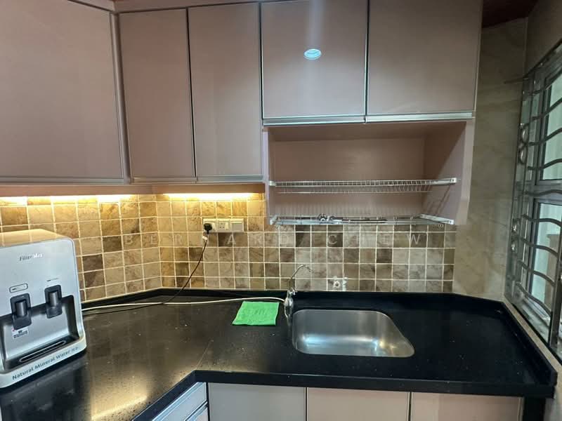 Batu Maung untuk Untuk Dijual - RM 998,000, Mac 2026 - Kitchen - PropertyGuru.com.my