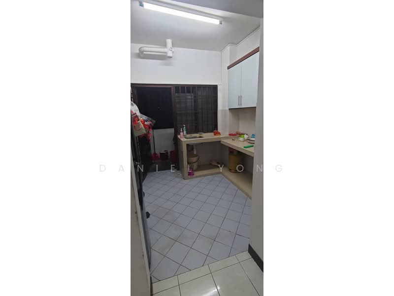 Apartment for Sale at Permas Ville Apartment - Daniel Yong - Kitchen - PropertyGuru.com.my