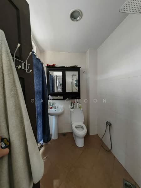 Rumah Teres 2 Tingkat untuk Dijual di Bukit Jelutong (Shah Alam) - Gan Choon Wei - Bathroom - PropertyGuru.com.my