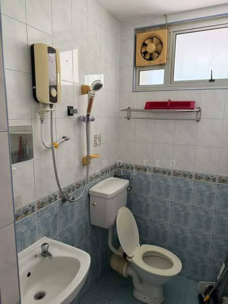 Apartment for Rent at Gambier Heights - Gerard Teo Jia Ler - Bathroom - PropertyGuru.com.my