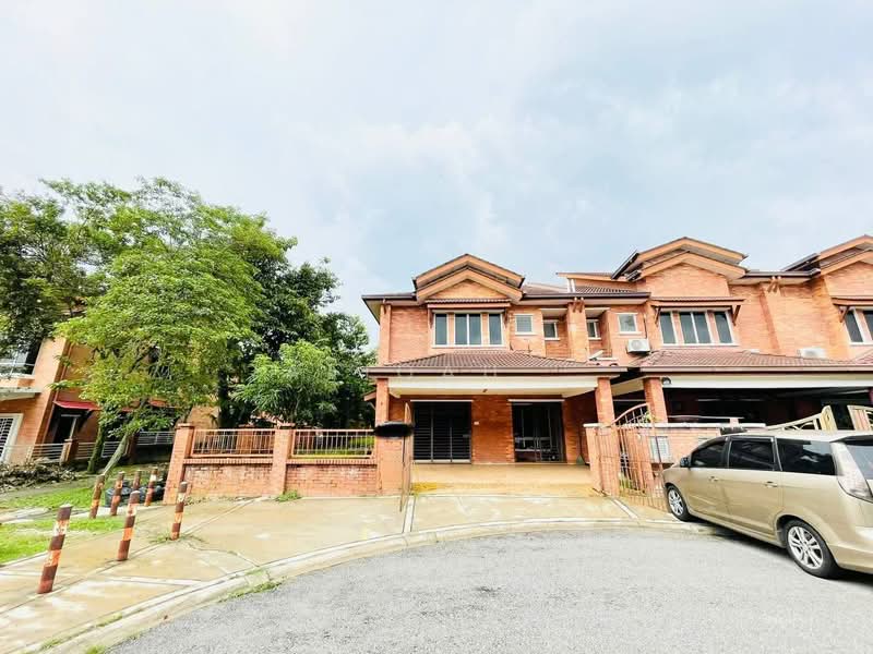 2-storey Terraced House for Sale in Alam Budiman (Shah Alam) - Afiqah . - Exterior - PropertyGuru.com.my
