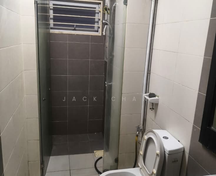 Condominium for Rent at First Residence (Residensi Unggul) - Jack Chan - Bathroom - PropertyGuru.com.my