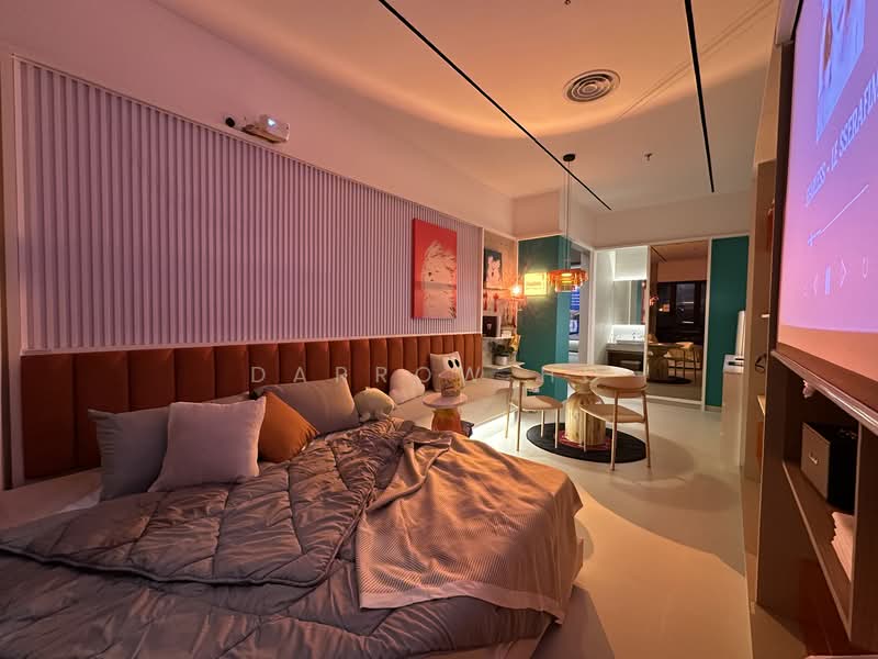 Service Residence for Sale at V@SUMMERPLACE - Darrow Ho - Bedroom - PropertyGuru.com.my