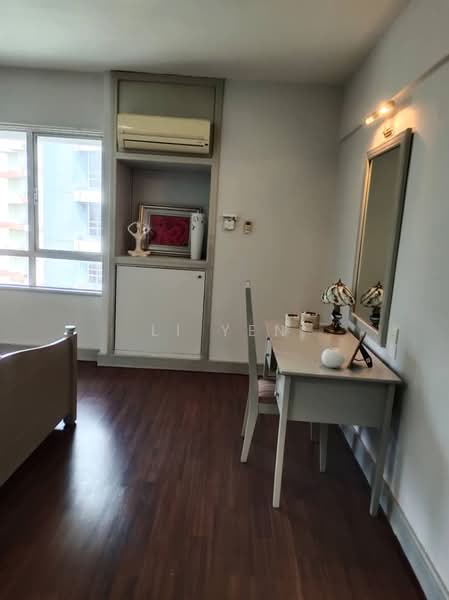 Service Residence for Sale at D'sands Residence - Li Yen - Bedroom - PropertyGuru.com.my