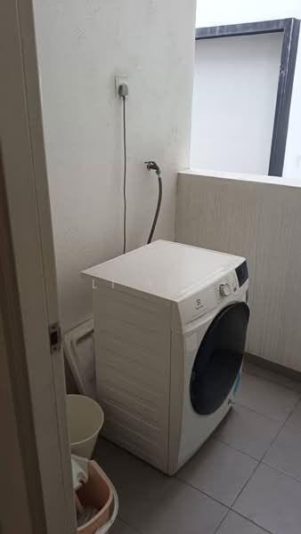 Service Residence for Sale at D'sands Residence - Li Yen - Balcony - PropertyGuru.com.my