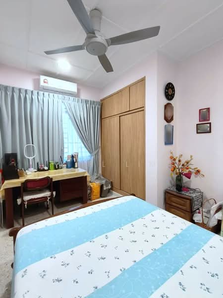 Permas Jaya untuk Untuk Dijual - RM 590,000, Feb 2026 - Bedroom - PropertyGuru.com.my