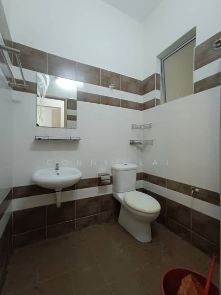 Taman Silibin Ria untuk Untuk Dijual - RM 408,000, Mac 2026 - Bathroom - PropertyGuru.com.my