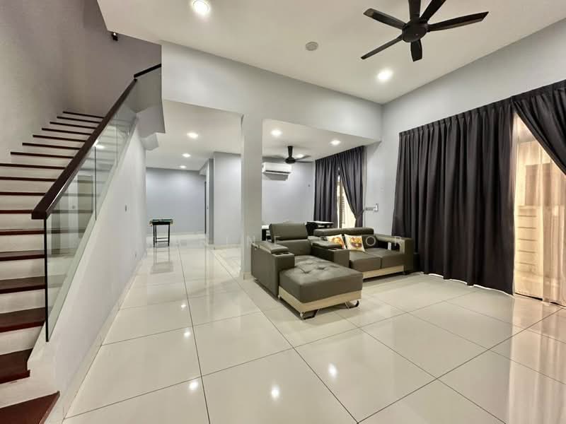 Rumah Kluster untuk Dijual di Horizon Hills (Iskandar Puteri (Nusajaya)) - Karine Sior - Living Room - PropertyGuru.com.my