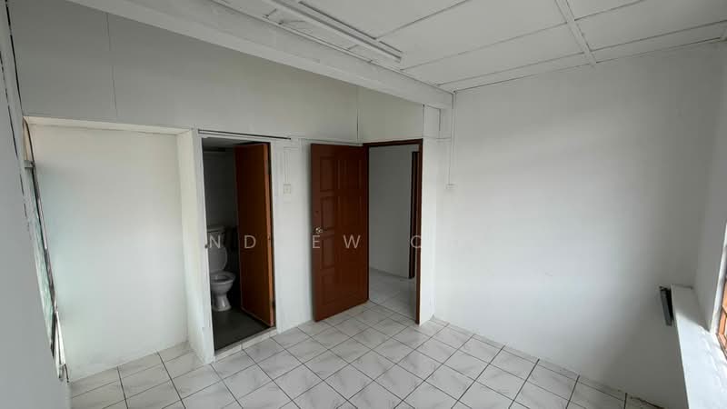 Shop for Rent in SS15 (Subang Jaya) - Andrew Chng - Interior - PropertyGuru.com.my