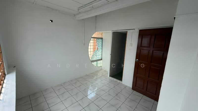 Shop for Rent in SS15 (Subang Jaya) - Andrew Chng - Interior - PropertyGuru.com.my
